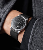 38mm | Octa Automatique | Black Label | Platinum F._P._Journe_Octa_Automatique_Reserve_BlackLabeledition__platinum_A_Collected_Man_London_09.jpg A Collected Man london